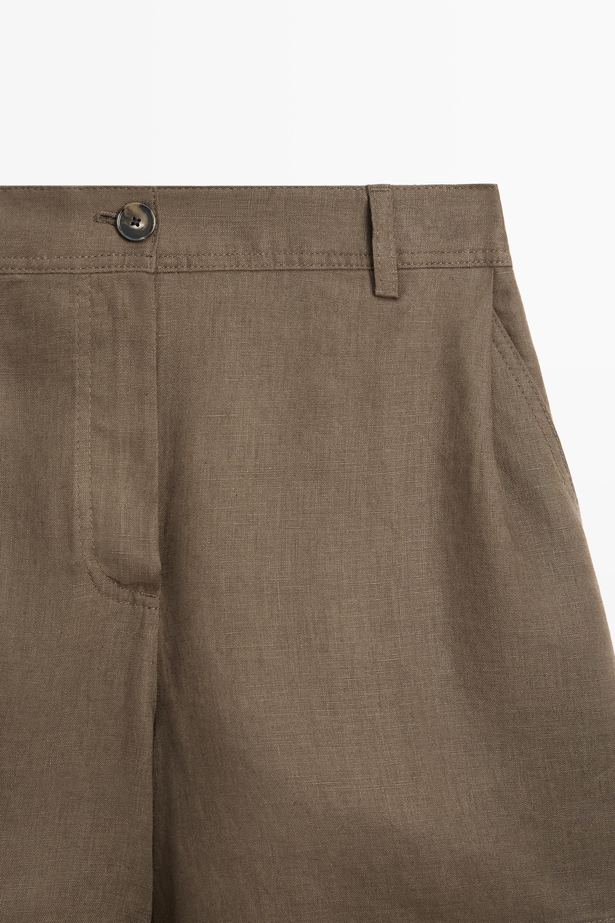 Pleated 100% linen shorts